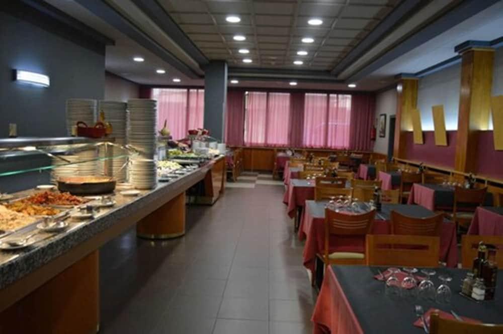 Hotel Ciutadella ロザス エクステリア 写真